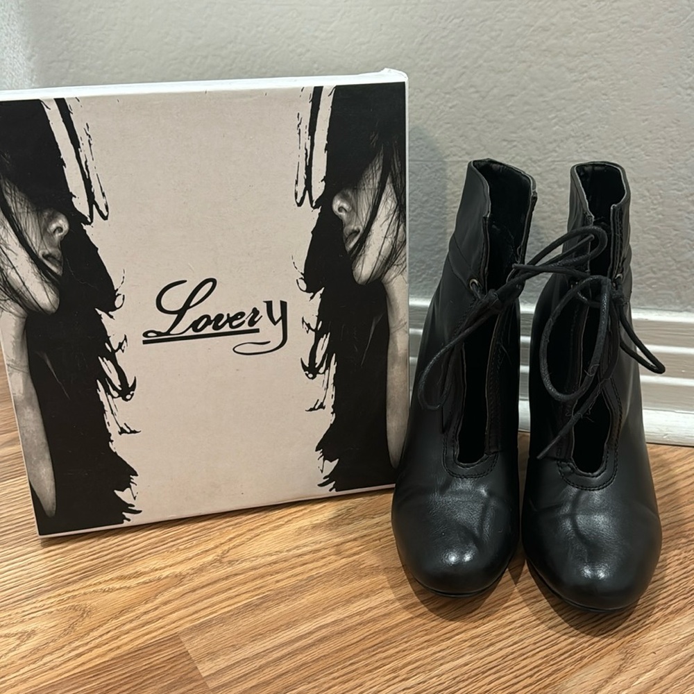 Black Heels Open Tie Lace